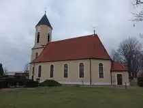 R�derau, evangelische Kirche, erbaut von 1787 bis 1789, Kirchturm von 1817 (17.12.2024)