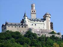 Marksburg, ist die einzige nie zerst�rte mittelalterliche H�henburg am Mittelrhein und wurde 1231 erstmals urkundlich erw�hnt; 080827