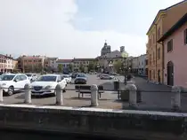 Verolanuova, H�user an der Piazza della Liberta (29.09.2018)