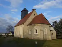 Staupitz, evangelische Kirche, Saalkirche aus dem 13. Jahrhundert (17.12.2024)