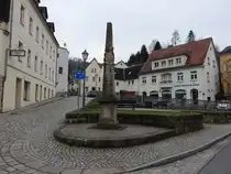 K�nigstein, kurs�chsische Postmeilens�ule am Pfaffenberg (29.03.2025)