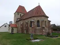Freiroda, evangelische Kirche, romanische Saalkirche, erbaut im 15. Jahrhundert (12.04.2025)
