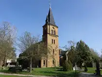 Glebitzsch, evangelische Kirche, neugotischer einschiffiger Ziegelbau, erbaut von 1896 bis 1898 (12.04.2025)