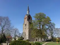 G�tz, evangelische St. Anna und St. Katharina Kirche, romanischer Bau aus dem 12. Jahrhundert (12.04.2025)