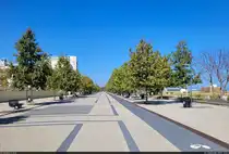 Im Hochsommer brechend voll, im Sp�tsommer bereits menschenleer: die lange Strandpromenade im Badeort Mamaia (RO).

🕓 24.9.2024 | 13:31 Uhr