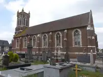 Racquinghem, Pfarrkirche Notre-Dame, erbaut im 19. Jahrhundert (25.04.2025)