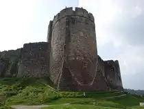 Chepstow Castle auf einer Klippe �ber dem River Wye, erbaut im 11. Jahrhundert (26.04.2025)