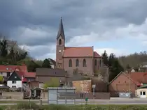 Friedeburg, evangelische St. Bonifatius Kirche, erbaut von 1882 bis 1886 (13.04.2025)