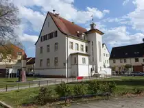 Barby, Rathaus am Marktplatz, erbaut im 12. Jahrhundert, Wiederaufbau nach Brand ab 1550 (14.04.2025)