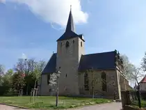 Kroppenstedt, evangelische St. Martin Kirche, erbaut im 15. Jahrhundert (15.04.2025)