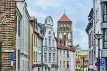 Die Rostocker Nikolaikirche von der Gro�en Wasserstra�e aus gesehen. Aufnahme: 8. Juni 2025.