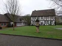 Detfurth, Fachwerkh�user in der Soltmannstra�e (18.04.2025)