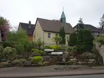 F�lziehausen, evangelische Johanniskapelle, erbaut 1961 (18.04.2025)