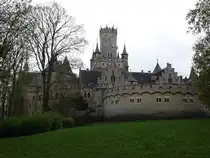 Nordstemmen, Schloss Marienburg, ehemalige Sommerresidenz der K�nige von Hannover, neugotische Vierfl�gelanlage, erbaut von 
1858 bis 1869 durch den Architekten Conrad Wilhelm Hase (19.04.2025)