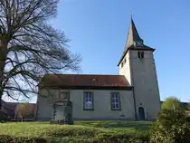 B�ltum, Pfarrkirche St. Martin, verputzte Saalkirche erbaut 1502 (20.04.2025)