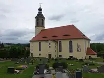 Sohland, evangelische Kirche, erbaut 1824 nach Pl�nen von Carl Christian Escke, Kirchturm erbaut 1846 (05.06.2025)