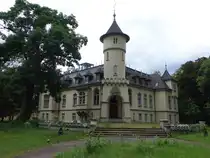 Hohenbocka, gro�e Schloss, erbaut von 1897 bis 1898 durch Adelsfamilie von G�tz (07.06.2025)