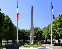 Thann im Elsa�, Denkmal f�r die Gefallenen der Weltkriege, Mai 2025