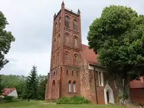 Leuthen, evangelische Kirche, sp�tgotischer Backsteinbau aus dem 15. Jahrhundert (08.06.2025)