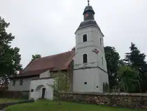 Sallgast, fr�hgotische evangelische Kirche, erbaut im 14. Jahrhundert (08.06.2025)