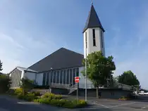 Berge, kath. Pfarrkirche St. Lucia, erbaut 1968 (18.06.2025)