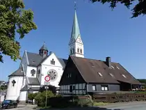 Heggen, Pfarrkirche St. Antonius, erbaut 1900 durch den Architekten Johannes Franziskus Klomp (21.06.2025)