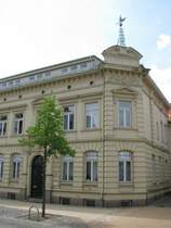 B�rgerhaus in der August-Bebel-Stra�e, Sitz der ARGE, ex. Sitz des Rates des Kreis Grevesm�hlen. Grevesm�hlen 22.06.2008
