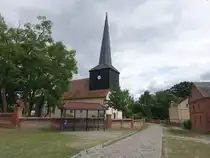 Garz, evangelische Kirche, erbaut 1727 im Barockstil (08.07.2025)