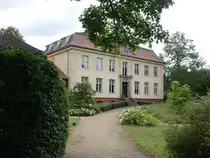 Nackel, Herrenhaus, erbaut 1906 durch die Architekten Richard Bielenberg & Josef Moser (08.07.2025)