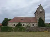 Demker, evangelische Kirche, erbaut im 13. Jahrhundert (09.07.2025)