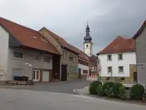 Staudernheim, kath. St. Johann Kirche in der Schulstra�e (26.07.2025)