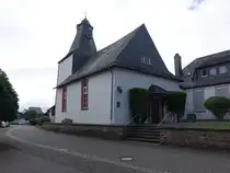 Sulzbach, evangelische Kirche, erbaut im 18. Jahrhundert (28.07.2025)