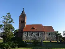 Deetz, evangelische Kirche, sp�tromanische Feldsteinkirche, Westturm 19. Jahrhundert (12.08.2025)
