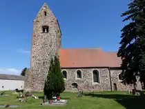 Grassau, evangelische Kirche, Feldsteinkirche aus dem 12. Jahrhundert (12.08.2025)