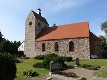 Natterheide, evangelische Kirche, romanische Feldsteinkirche aus dem 12. Jahrhundert (12.08.2025)