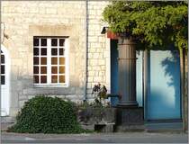 In dieser Gegend Belgiens sieht man �berall sch�ne alte Brunnen mit den dazugeh�renden Pumpen. Bild aufgenommen in Nismes am 28.09.08 (Jeanny)