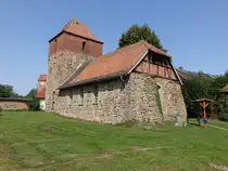 St�ckheim, evangelische Kirche, romanische Feldsteinkirche (14.08.2025)