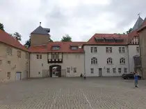 Sch�ningen, Innenhof des Jagdschloss, erbaut im 14. Jahrhundert (16.08.2025)