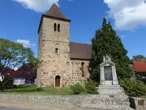 Hohenbucko, evangelische Kirche, erbaut im 13. Jahrhundert (07.09.2025)