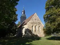 K�rba, evangelische Kirche, Feldsteinkirche aus dem 13. Jahrhundert (08.09.2025)