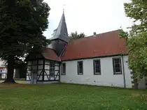 Flachst�ckheim, evangelische Kirche, erbaut im 18. Jahrhundert (11.09.2025)