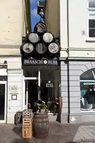 FLENSBURG, 02.09.2023, hier wird Rum, das wohl bekannteste Produkt der Stadt Flensburg, probiert und gekauft