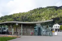 BREGENZ (Vorarlberg), 25.04.2025, Blick auf einen Teil des Hafengeb�udes, Welle genannt und in den Jahren 2009/2010 errichtet
