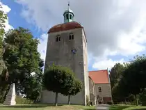 Salzdahlum, evangelische St. J�rgen Kirche, erbaut um 1200 (14.09.2025)