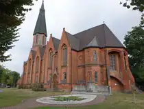 Isenb�ttel, evangelische St. Marien Kirche, erbaut von 1872 bis 1874 im Stil der Neugotik nach Pl�nen des Architekten Theodor Unger (16.09.2025)