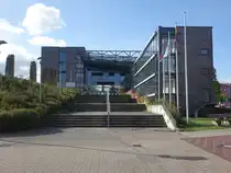 Garbsen, Rathaus am Rathausplatz, erbaut 1998 (18.09.2025)