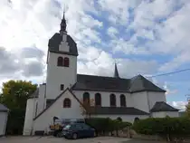 Kasel, Pfarrkirche St. Nikolaus, erbaut 1926 bis 1927 (09.10.2025)
