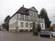 Bad M�nder, Steinhof, erbaut 1721, heute Standesamt (06.12.2025)