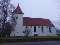 Holtrup, evangelische Kirche, erbaut im 16. Jahrhundert (09.12.2025)
