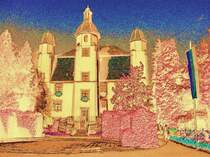 Schlo� Sch�nau in Bad S�ckingen. Erstaunlich, was so ein Bildprogramm alles bietet. Hier mit ACDSee 9 und bei Effekte, Solarisieren ausgew�hlt. Da kann man dann weiter experimentieren.28.11.2006